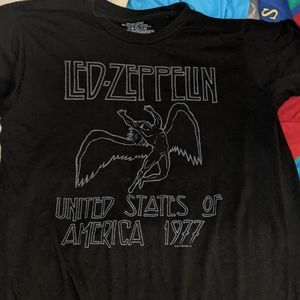 Led Zeppelin tshirt